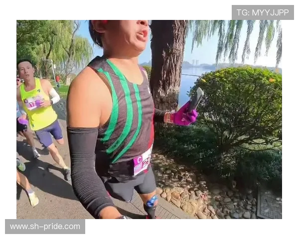 南京攀岩队在城市马拉松中的拼搏历程与奋斗精神全景回顾